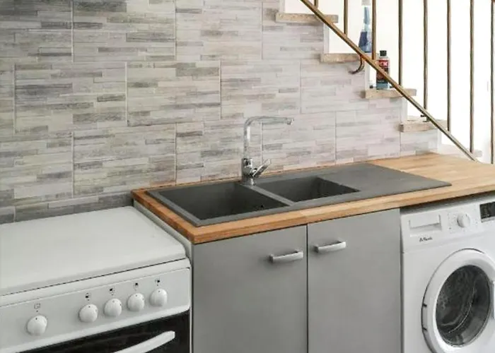 Maison De Charme A Avec Jardin Cloture